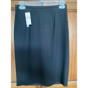BNWT Tobias pencil skirt size 4
